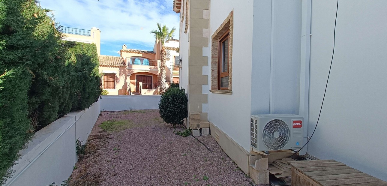 Sale - Detached Villa -
Algorfa - La Finca Golf Resort