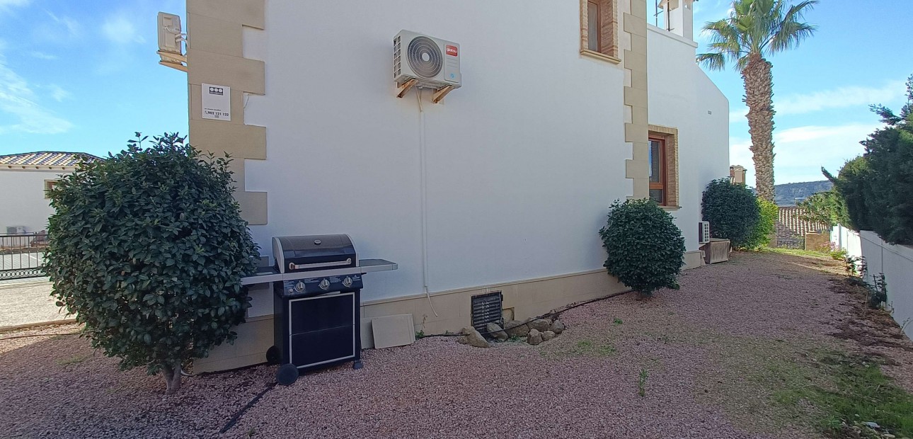 Sale - Detached Villa -
Algorfa - La Finca Golf Resort