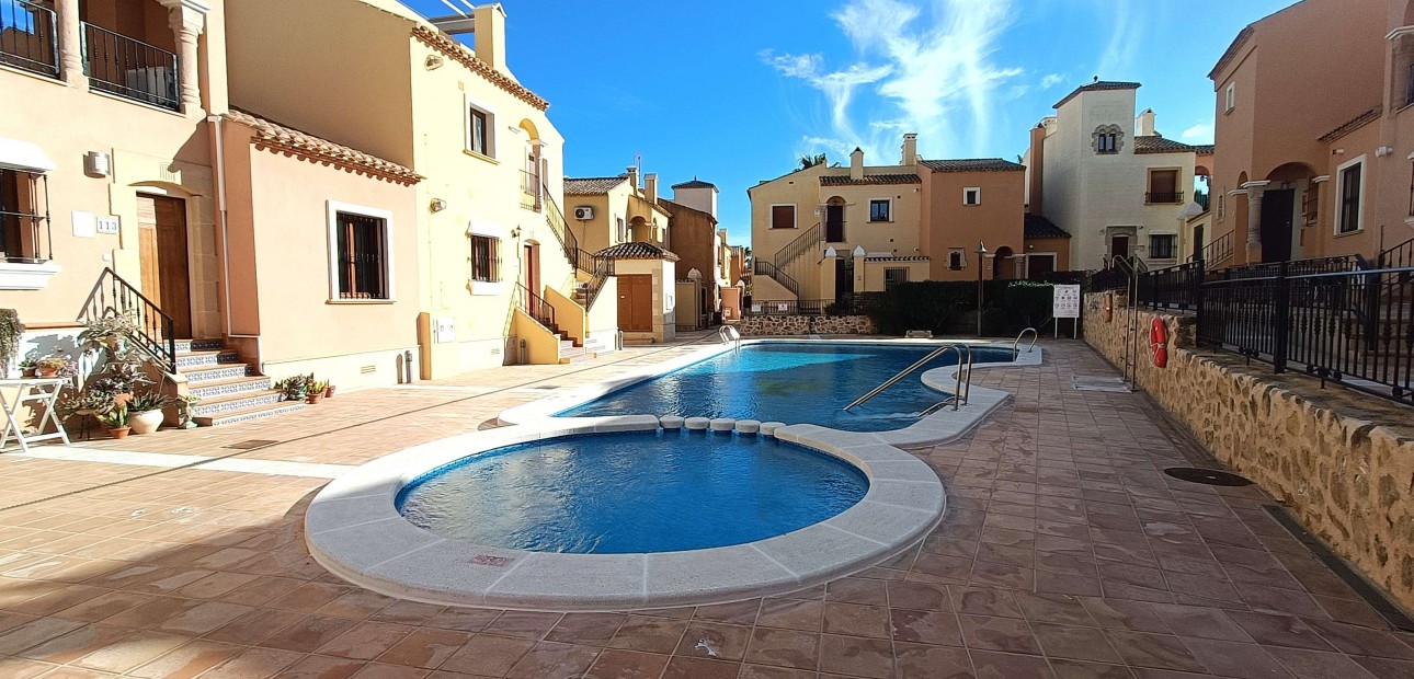 Sale - Detached Villa -
Algorfa - La Finca Golf Resort