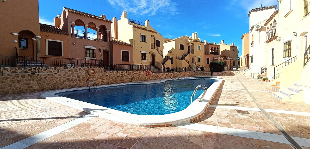 Sale - Detached Villa -
Algorfa - La Finca Golf Resort