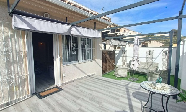 Sale - Detached Villa -
Benimar - Benimar II