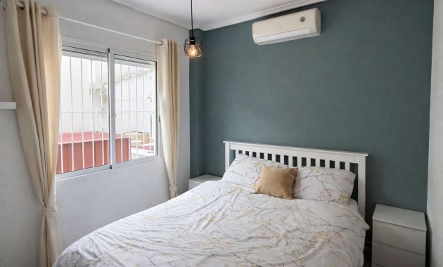 Sale - Detached Villa -
Benimar - Benimar II