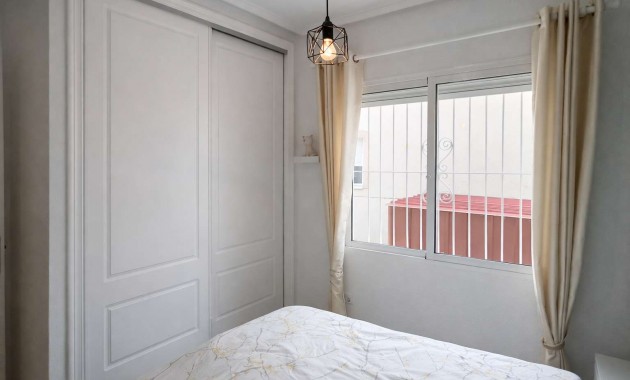 Sale - Detached Villa -
Benimar - Benimar II