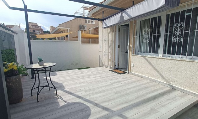 Sale - Detached Villa -
Benimar - Benimar II