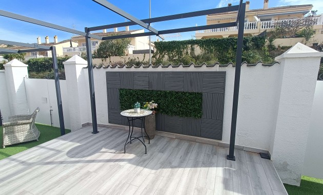 Sale - Detached Villa -
Benimar - Benimar II