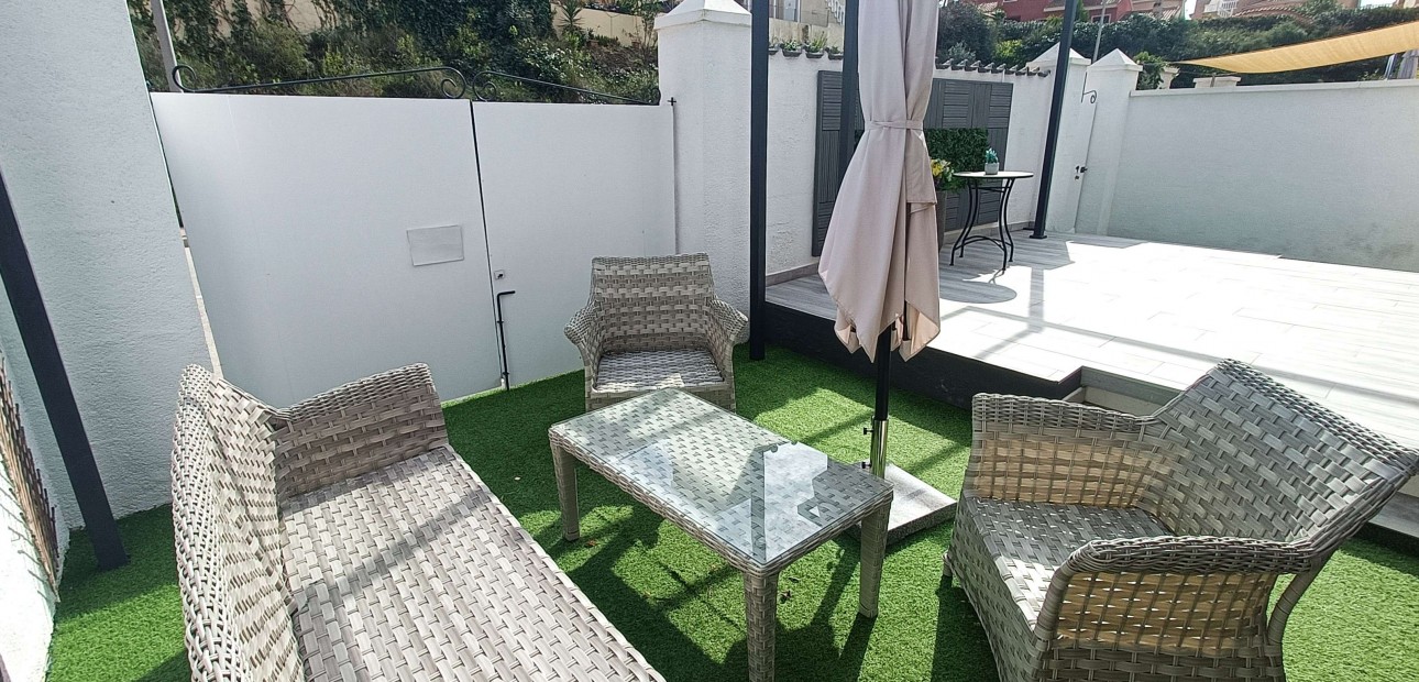 Sale - Detached Villa -
Benimar - Benimar II