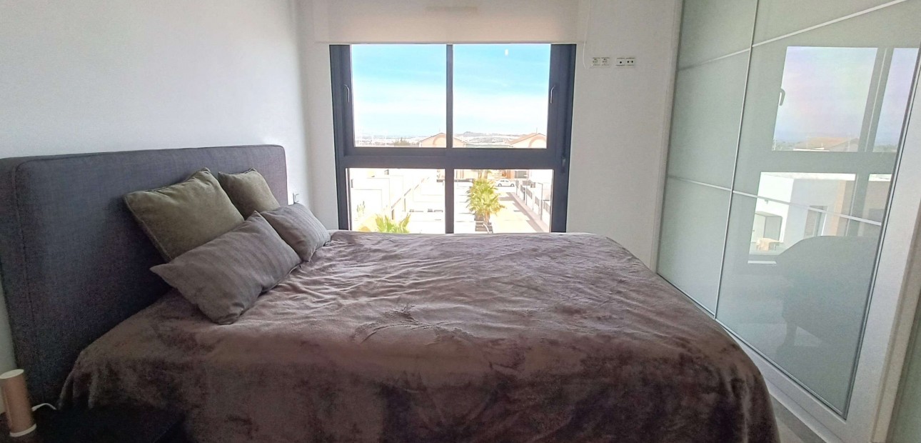 Sale - Detached Villa -
Algorfa - La Finca Golf Resort