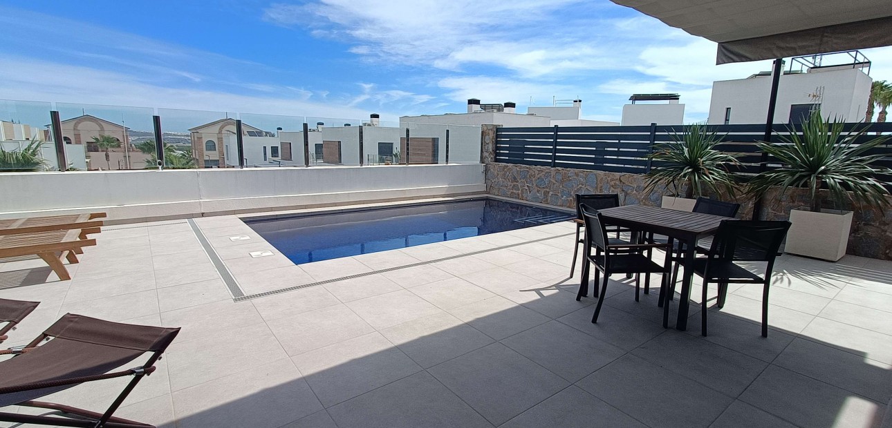 Sale - Detached Villa -
Algorfa - La Finca Golf Resort