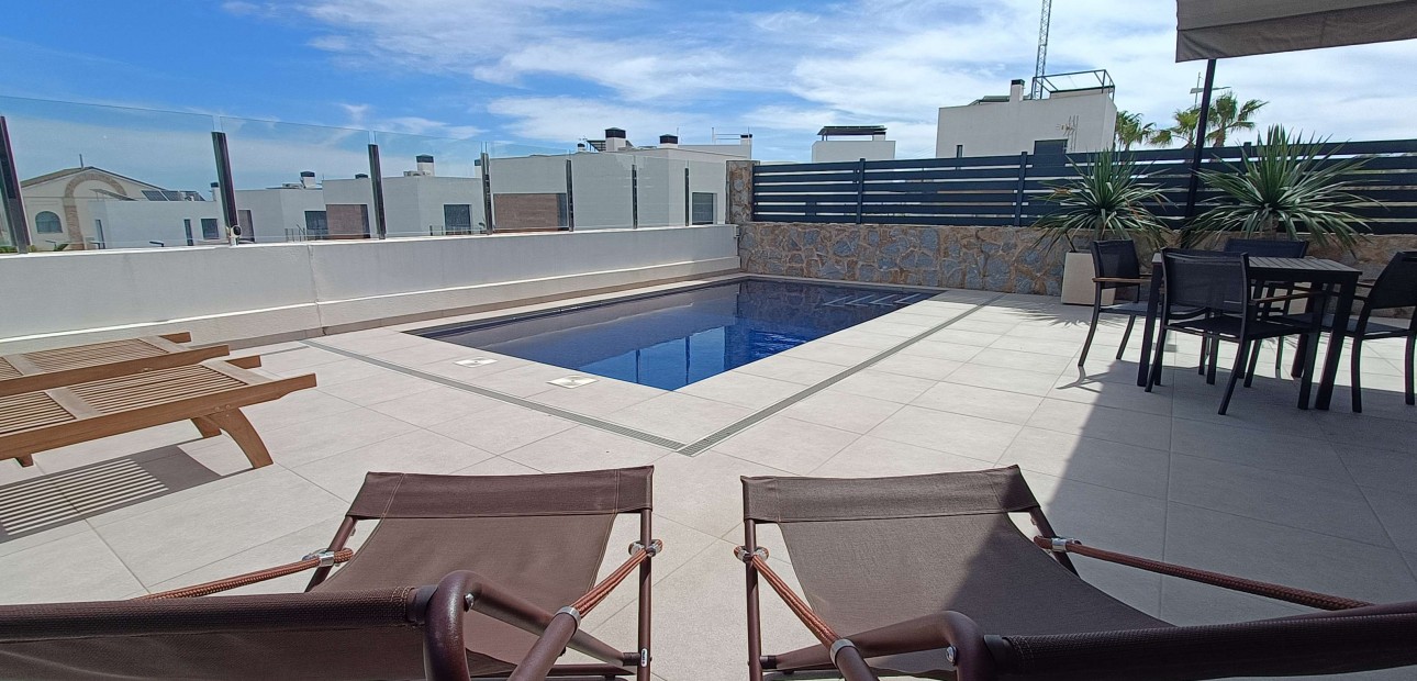 Sale - Detached Villa -
Algorfa - La Finca Golf Resort