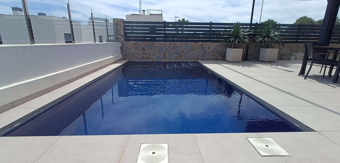 Sale - Detached Villa -
Algorfa - La Finca Golf Resort