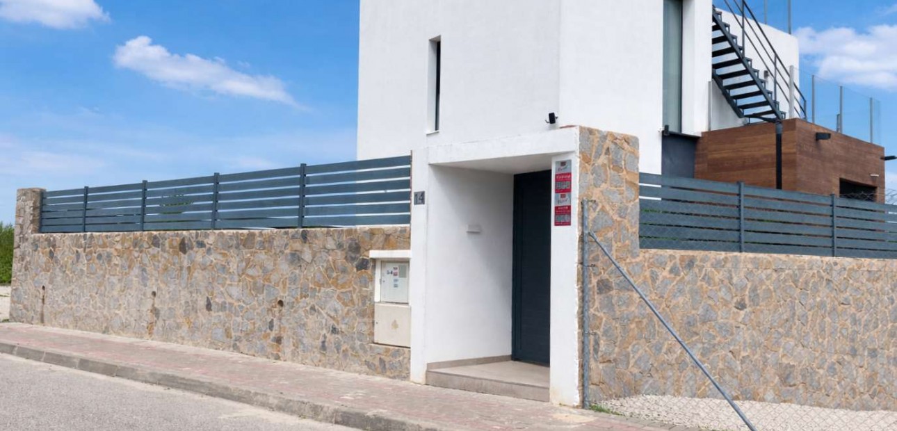 Sale - Detached Villa -
Algorfa - La Finca Golf Resort