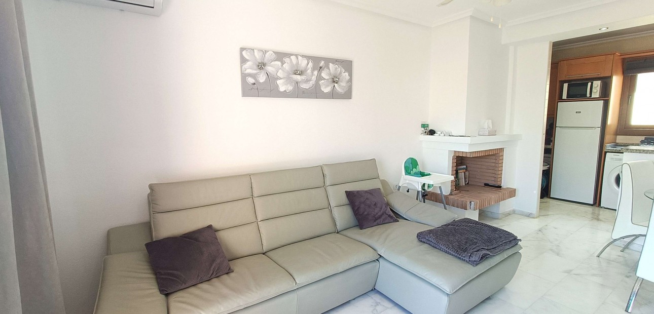 Sale - Apartment / flat -
Algorfa - La Finca Golf Resort