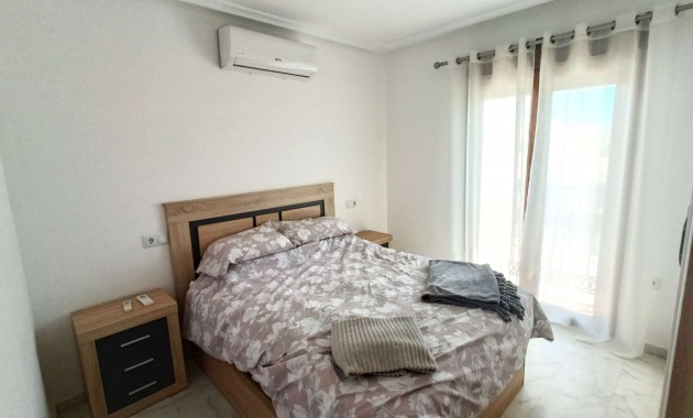 Sale - Apartment / flat -
Algorfa - La Finca Golf Resort