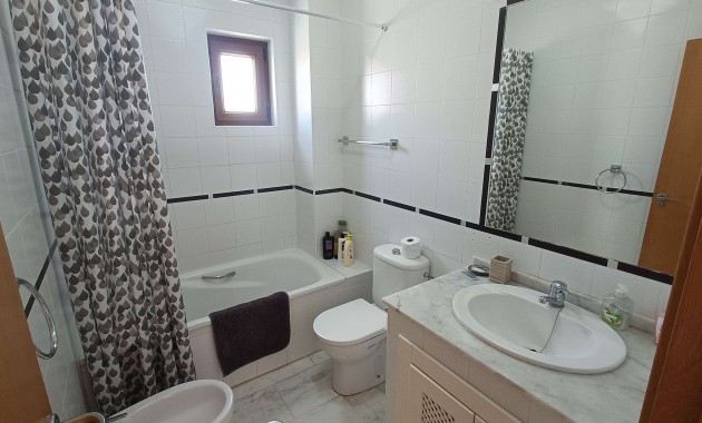 Sale - Apartment / flat -
Algorfa - La Finca Golf Resort
