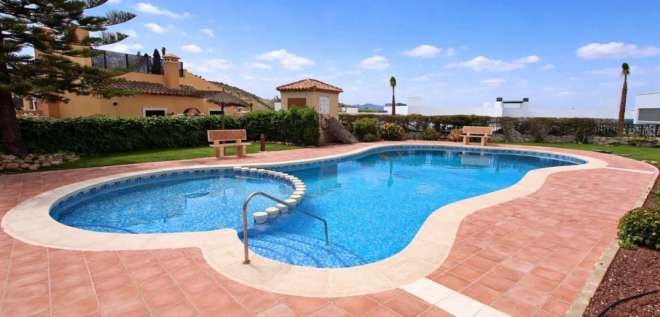 Sale - Apartment / flat -
Algorfa - La Finca Golf Resort