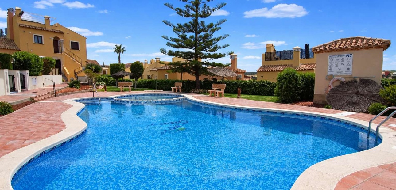Sale - Apartment / flat -
Algorfa - La Finca Golf Resort