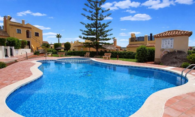 Sale - Apartment / flat -
Algorfa - La Finca Golf Resort