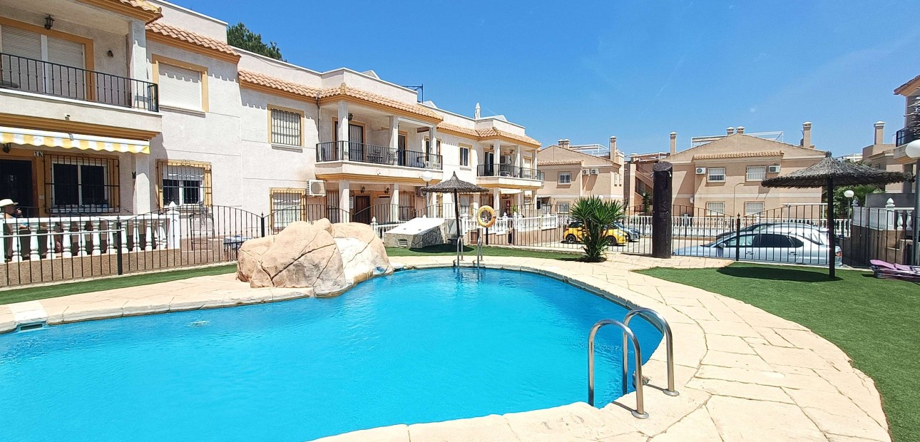 Sale - Apartment / flat -
Algorfa - Montemar