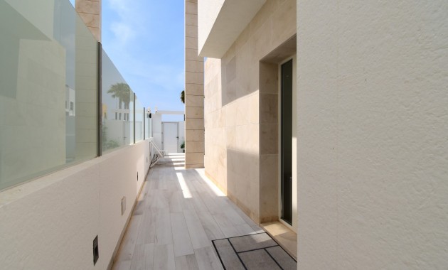Sale - Detached Villa -
Orihuela Costa - Lomas de Cabo Roig