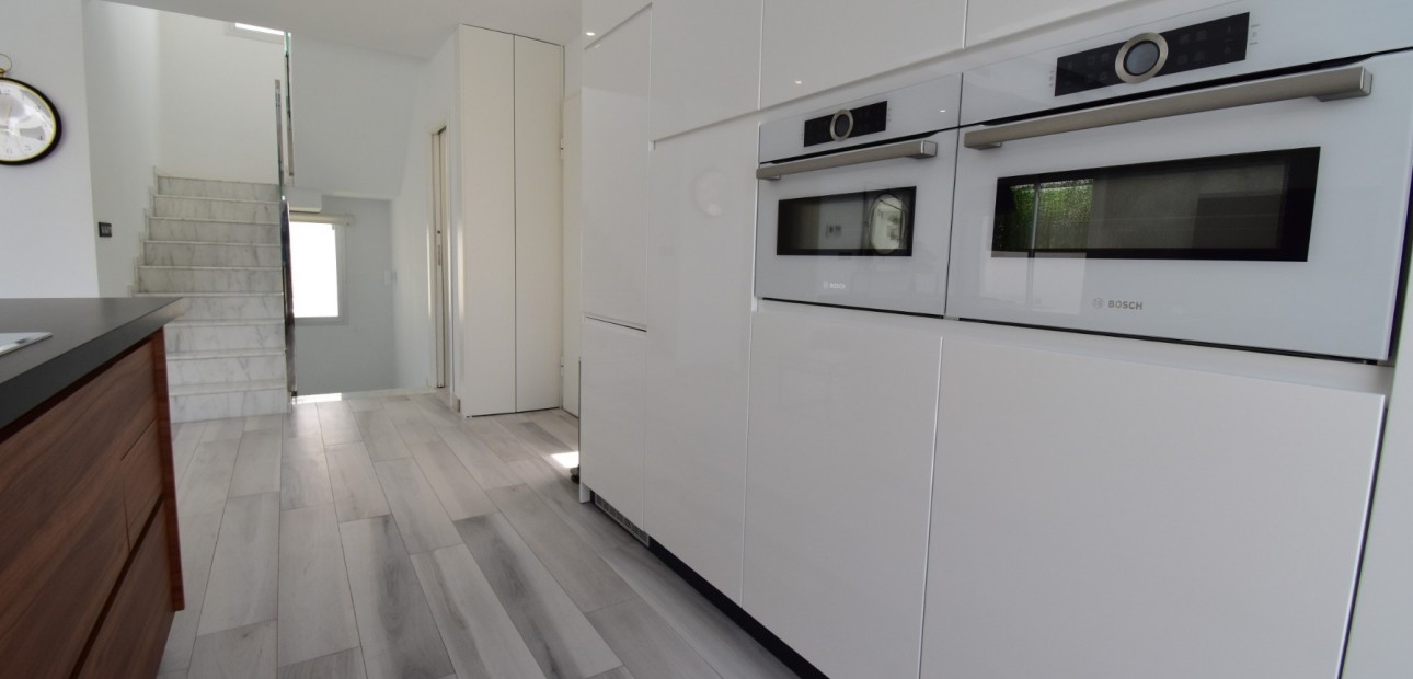 Sale - Detached Villa -
Orihuela Costa - Lomas de Cabo Roig
