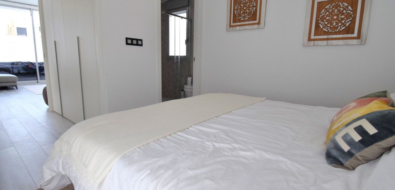 Sale - Detached Villa -
Orihuela Costa - Lomas de Cabo Roig