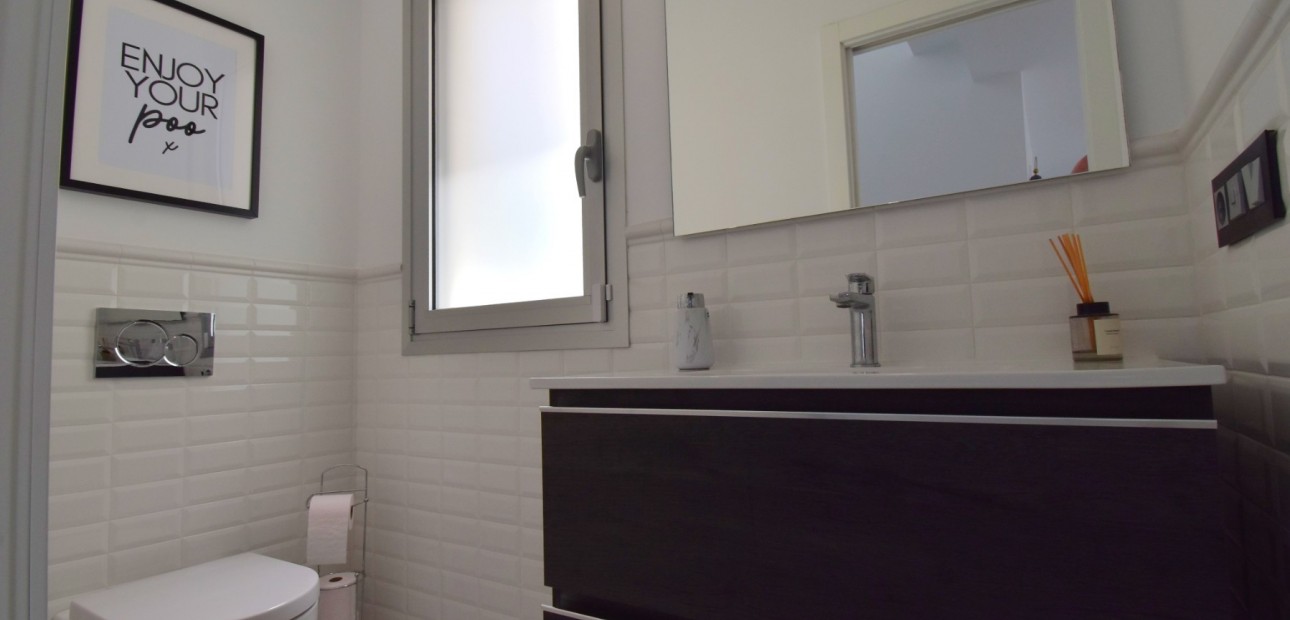 Sale - Detached Villa -
Orihuela Costa - Lomas de Cabo Roig