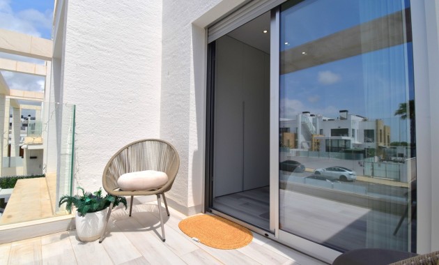 Sale - Detached Villa -
Orihuela Costa - Lomas de Cabo Roig