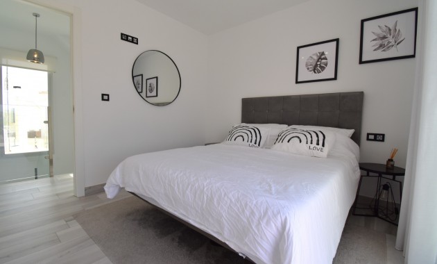 Sale - Detached Villa -
Orihuela Costa - Lomas de Cabo Roig