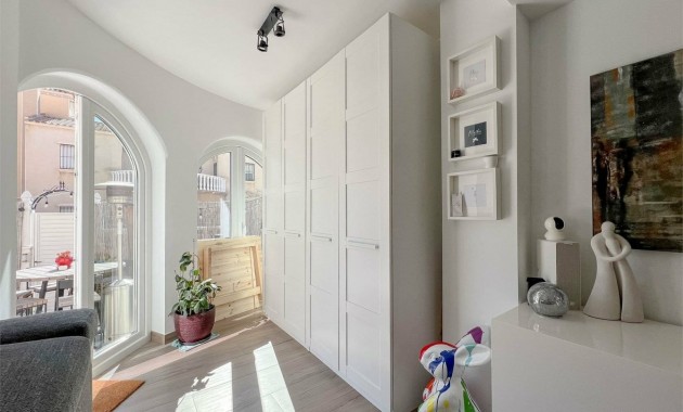 Sale - House -
Orihuela Costa - Villamartín
