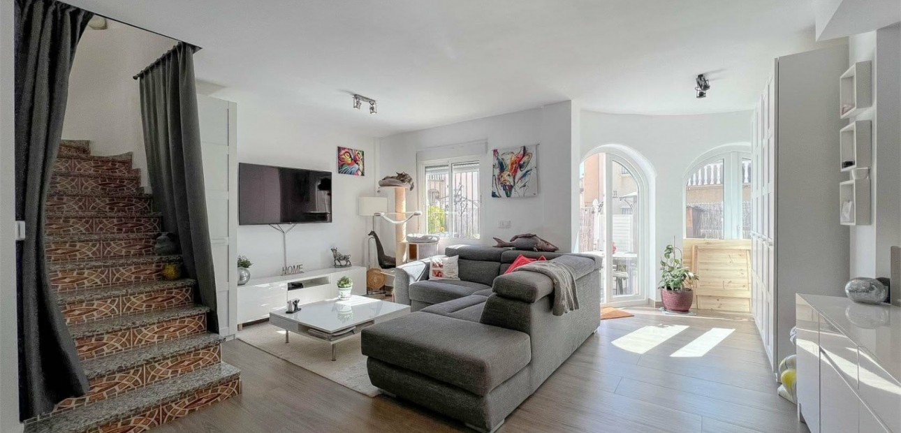 Sale - House -
Orihuela Costa - Villamartín