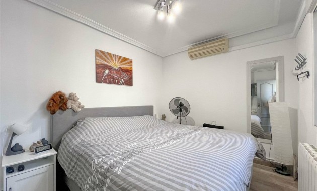 Sale - House -
Orihuela Costa - Villamartín