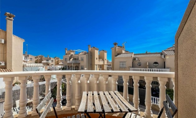 Sale - House -
Orihuela Costa - Villamartín