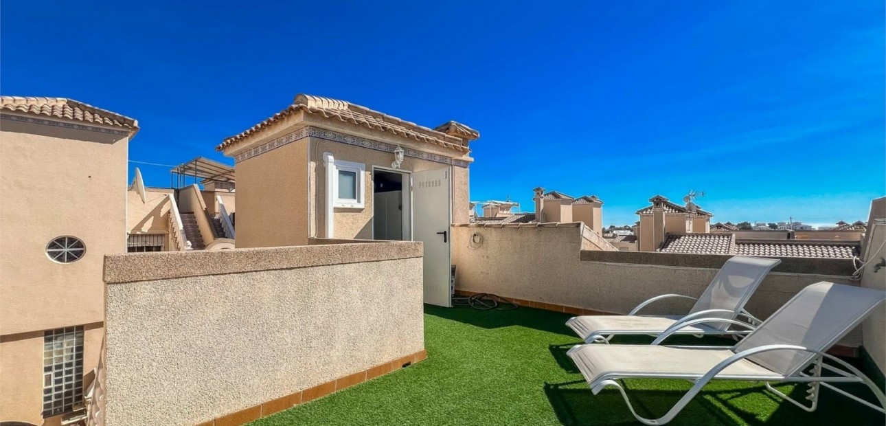 Sale - House -
Orihuela Costa - Villamartín