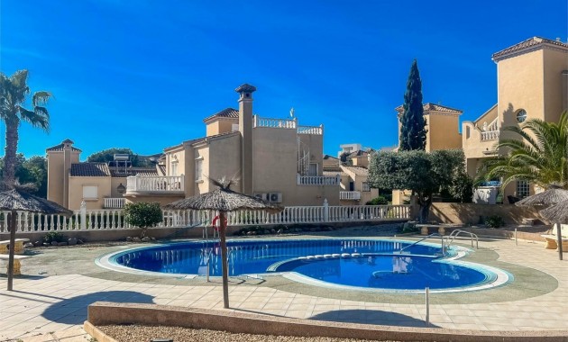 Sale - House -
Orihuela Costa - Villamartín