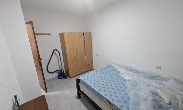 Sale - Bungalow -
Torrevieja - La Siesta - El Salado - Torreta
