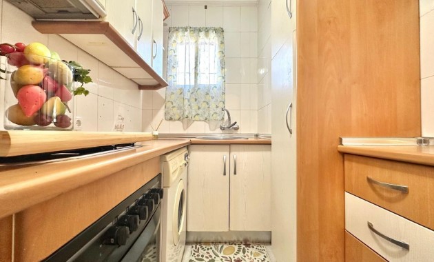 Sale - Apartment / flat -
Torrevieja - La Siesta - El Salado - Torreta