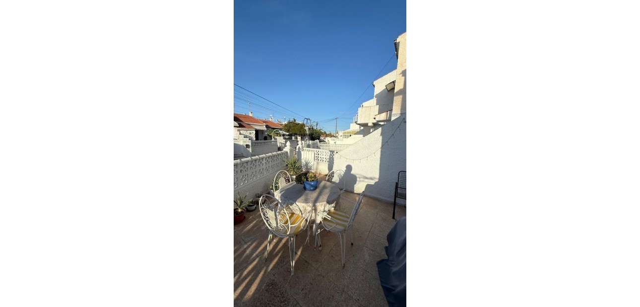 Sale - Bungalow -
Torrevieja - La Siesta - El Salado - Torreta