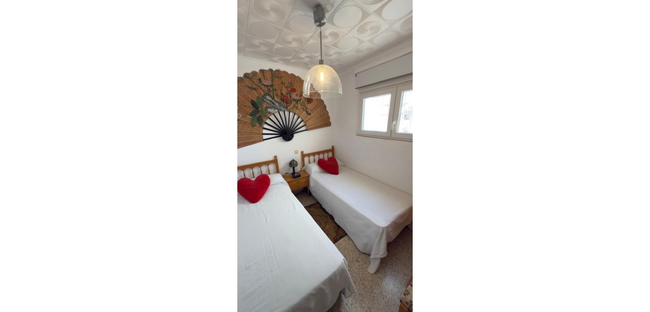 Sale - Bungalow -
Torrevieja - La Siesta - El Salado - Torreta