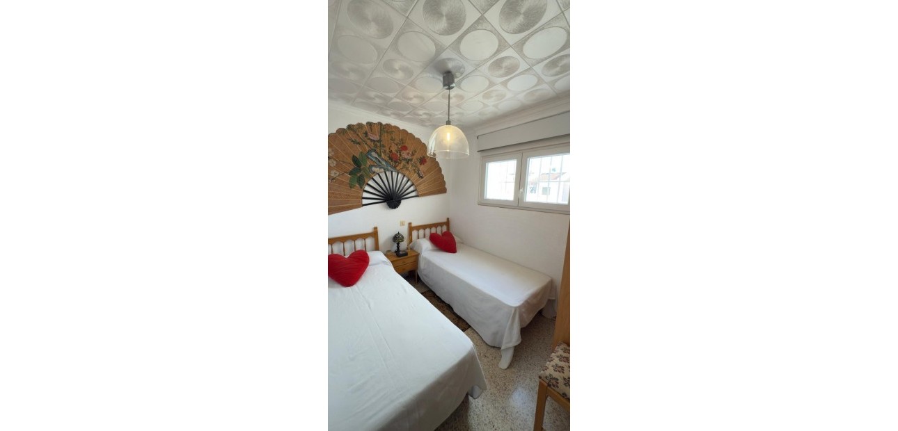 Sale - Bungalow -
Torrevieja - La Siesta - El Salado - Torreta