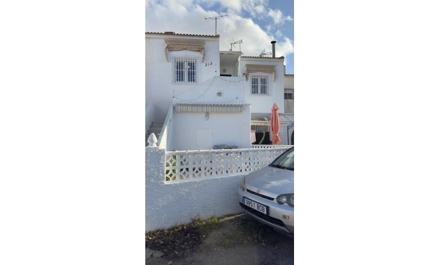 Sale - Bungalow -
Torrevieja - La Siesta - El Salado - Torreta