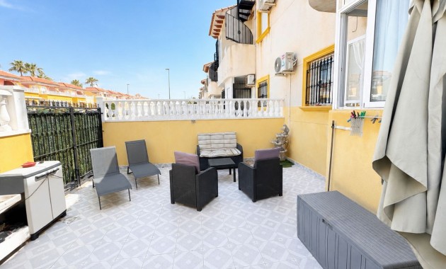 Sale - Apartment / flat -
Orihuela Costa - Cabo Roig