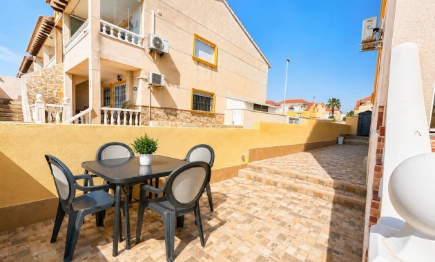 Sale - Apartment / flat -
Orihuela Costa - Cabo Roig