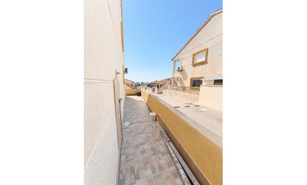 Sale - Apartment / flat -
Orihuela Costa - Cabo Roig