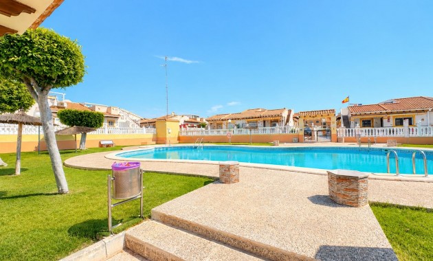 Sale - Apartment / flat -
Orihuela Costa - Cabo Roig