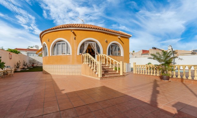 Sale - Detached Villa -
Ciudad Quesada - Ciudad Quesada - Town