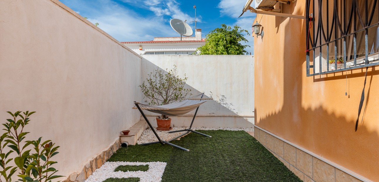Sale - Detached Villa -
Ciudad Quesada - Ciudad Quesada - Town