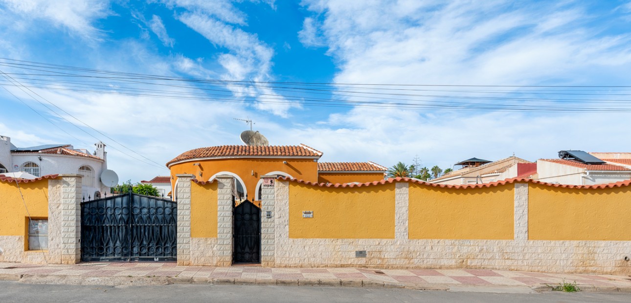 Sale - Detached Villa -
Ciudad Quesada - Ciudad Quesada - Town