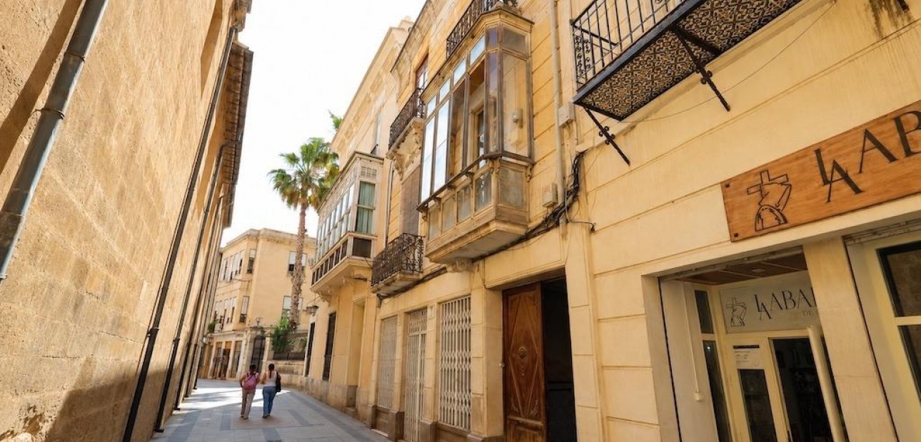 Venta - Building unique -
Orihuela - Zona Centro