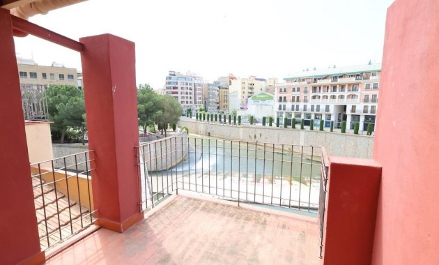 Venta - Building unique -
Orihuela - Zona Centro