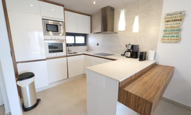 Sale - Bungalow -
Guardamar del Segura - EL RASO